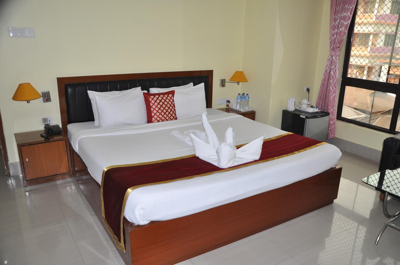 Hotel Dooars Mountain Alipur Duar Bagian luar foto