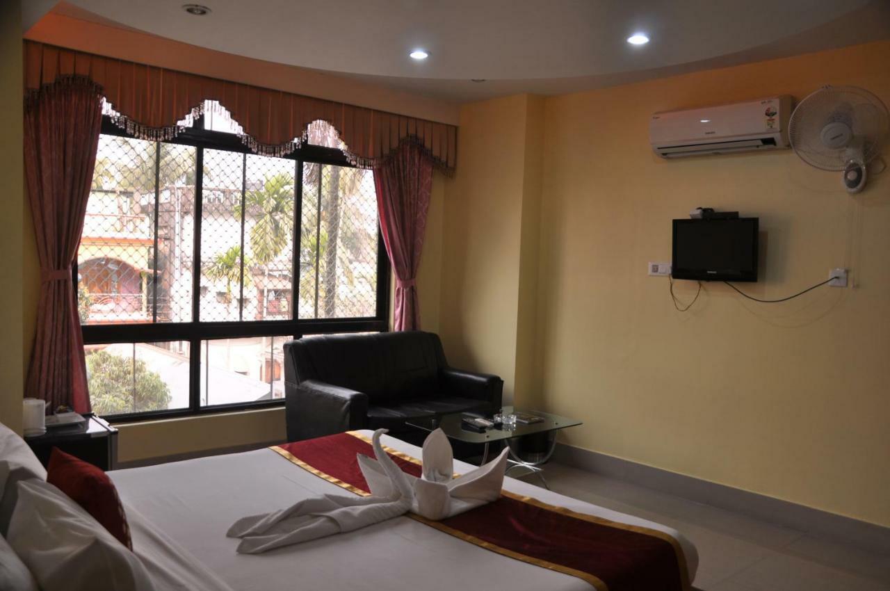 Hotel Dooars Mountain Alipur Duar Bagian luar foto