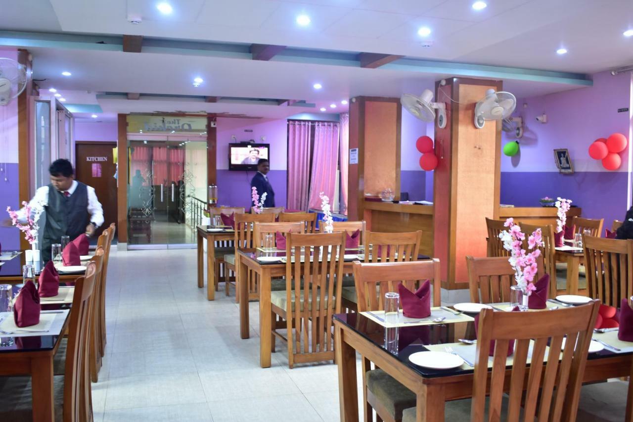 Hotel Dooars Mountain Alipur Duar Bagian luar foto