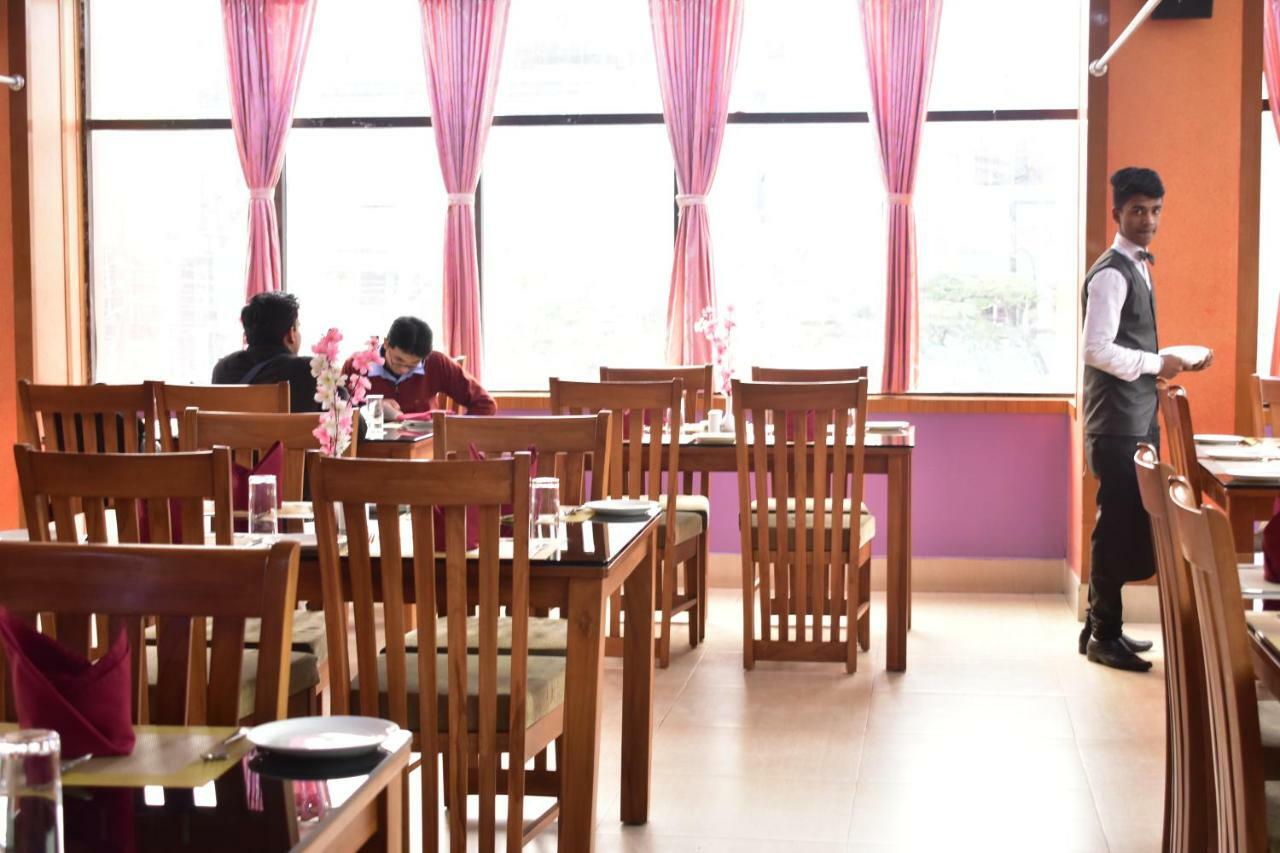 Hotel Dooars Mountain Alipur Duar Bagian luar foto
